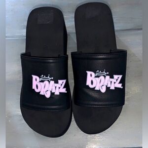 Bratz Women’s Black & Pink Platform Slides Size 9
